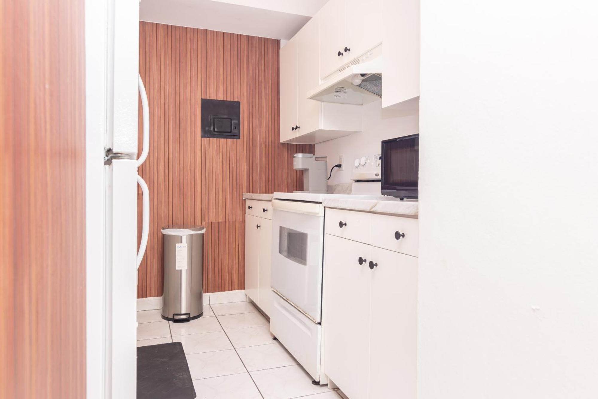 One Bedroom Apartment - With Parking & Balcony - Heart Of Wynwood Miami Ngoại thất bức ảnh